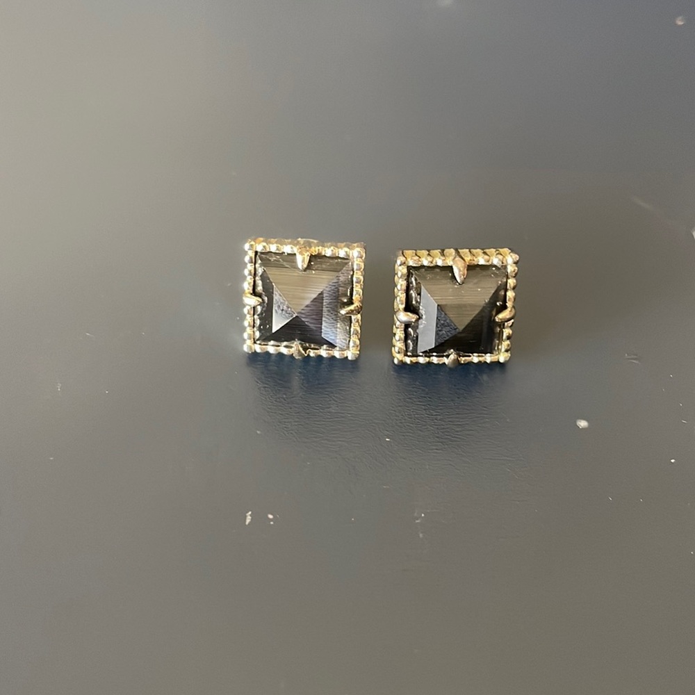 Kendra SCOTT earrings